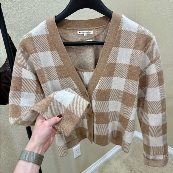 Reformation Fonte Plaid Tank And Cardi Set in Gossamer/Camel Check - Picture 12 of 13